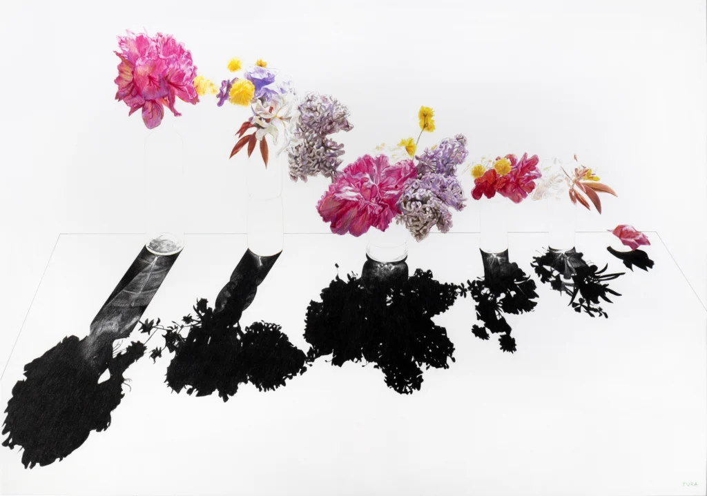 L'ombra de les flors, 2020 llapis de colors sobre paper (a partir d'una fotografia d'Ivan Telefunken) 70 x 100 cm