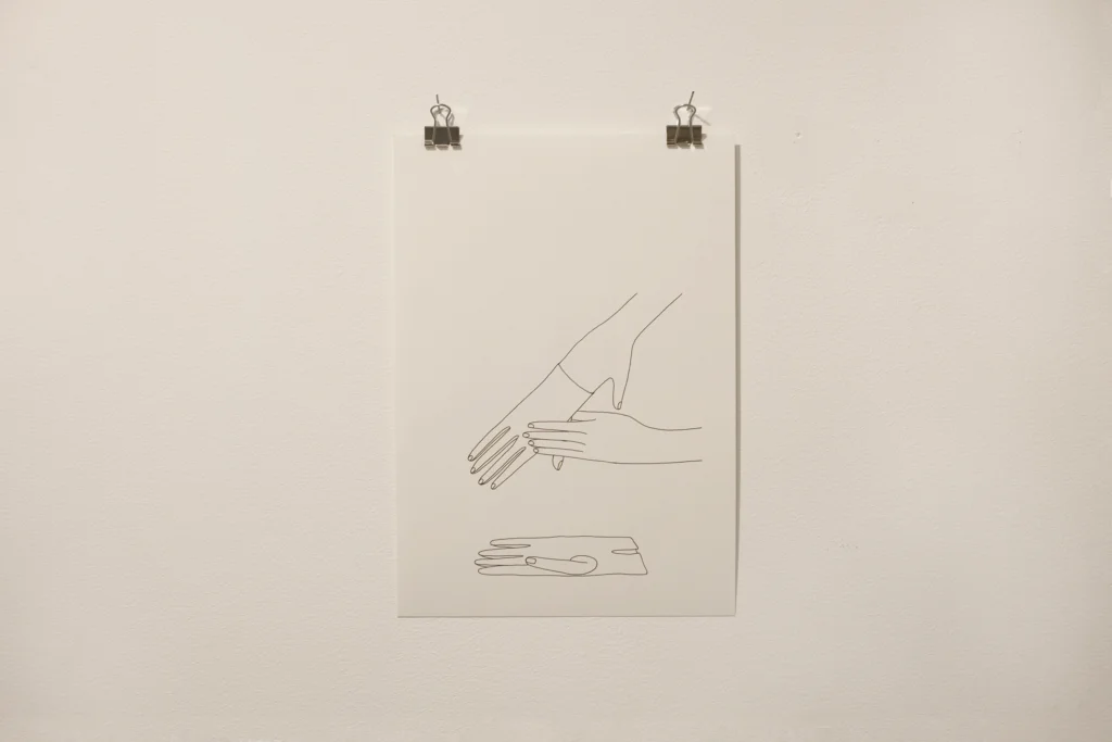 Mans 4, 2023 Tinta sobre paper 14'8 x 21 cm